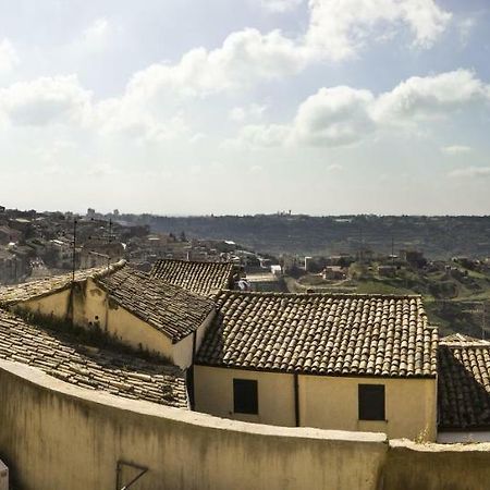 La Majolica Apartment Caltagirone Luaran gambar